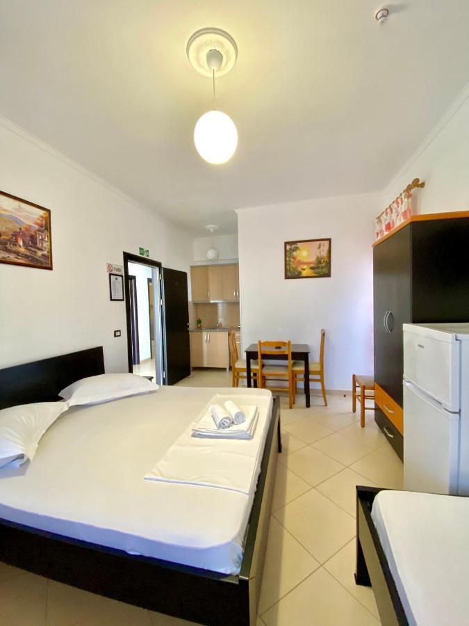 Visi Apartments Ksamil Exterior photo