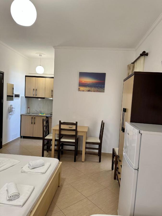 Visi Apartments Ksamil Exterior photo