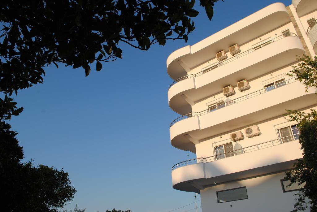 Visi Apartments Ksamil Exterior photo